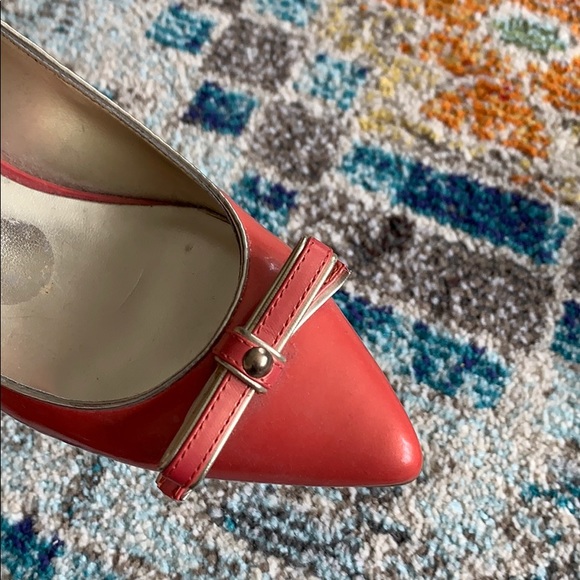 Ivanka Trump Sling Back Heels, Tangerine Orange Bow Heels - Picture 6 of 8